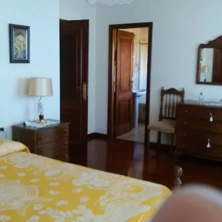 Casa Do Carballal Holiday home *